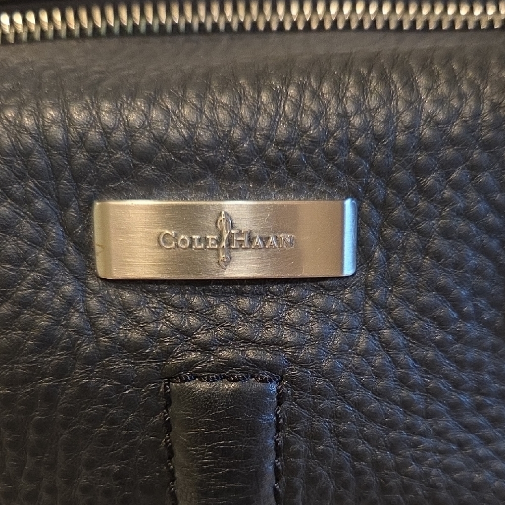 Cole Haan NWOT Black Pebble Leather Satchel - Picture 2 of 8